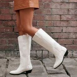 Therapy Shoes AU Bonnie White