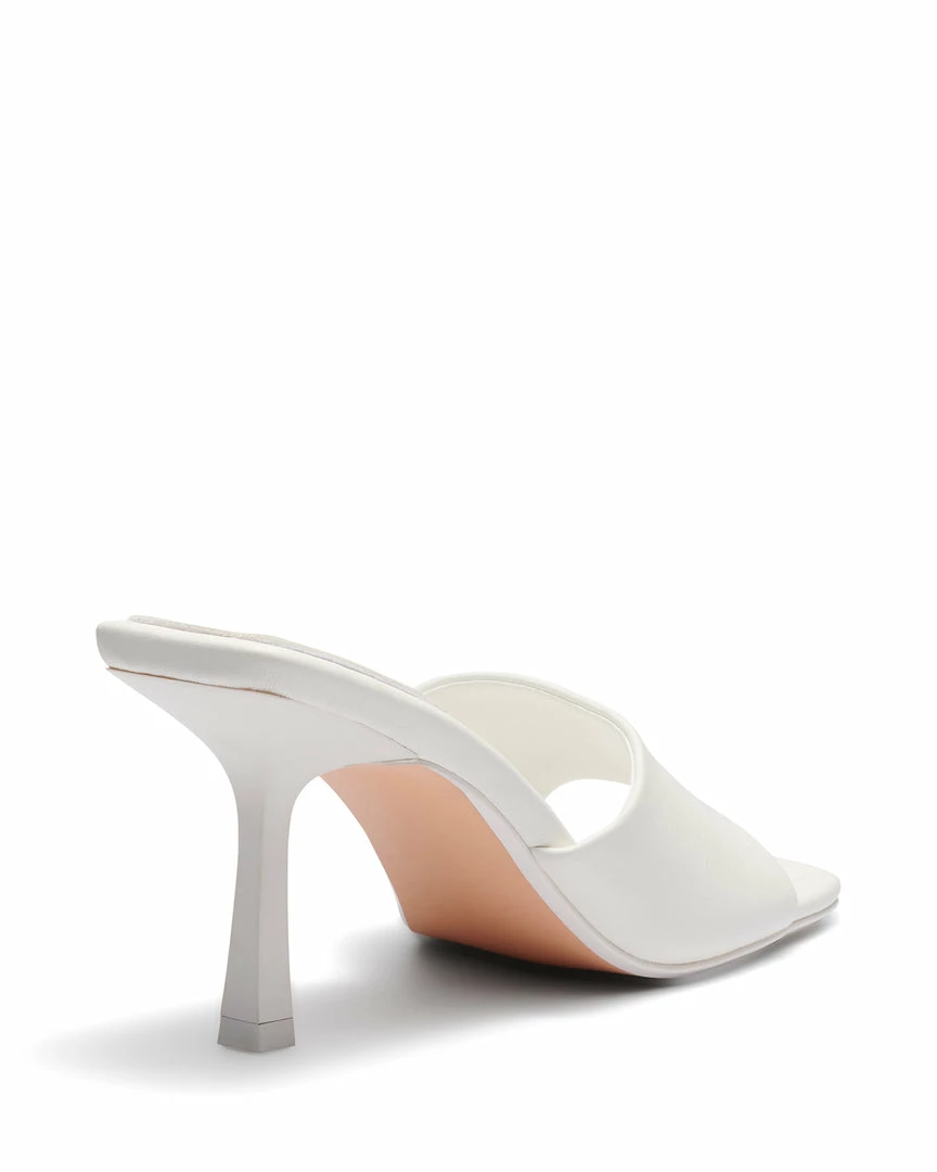 Therapy Shoes Dionne White