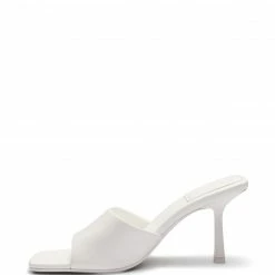 Therapy Shoes Dionne White