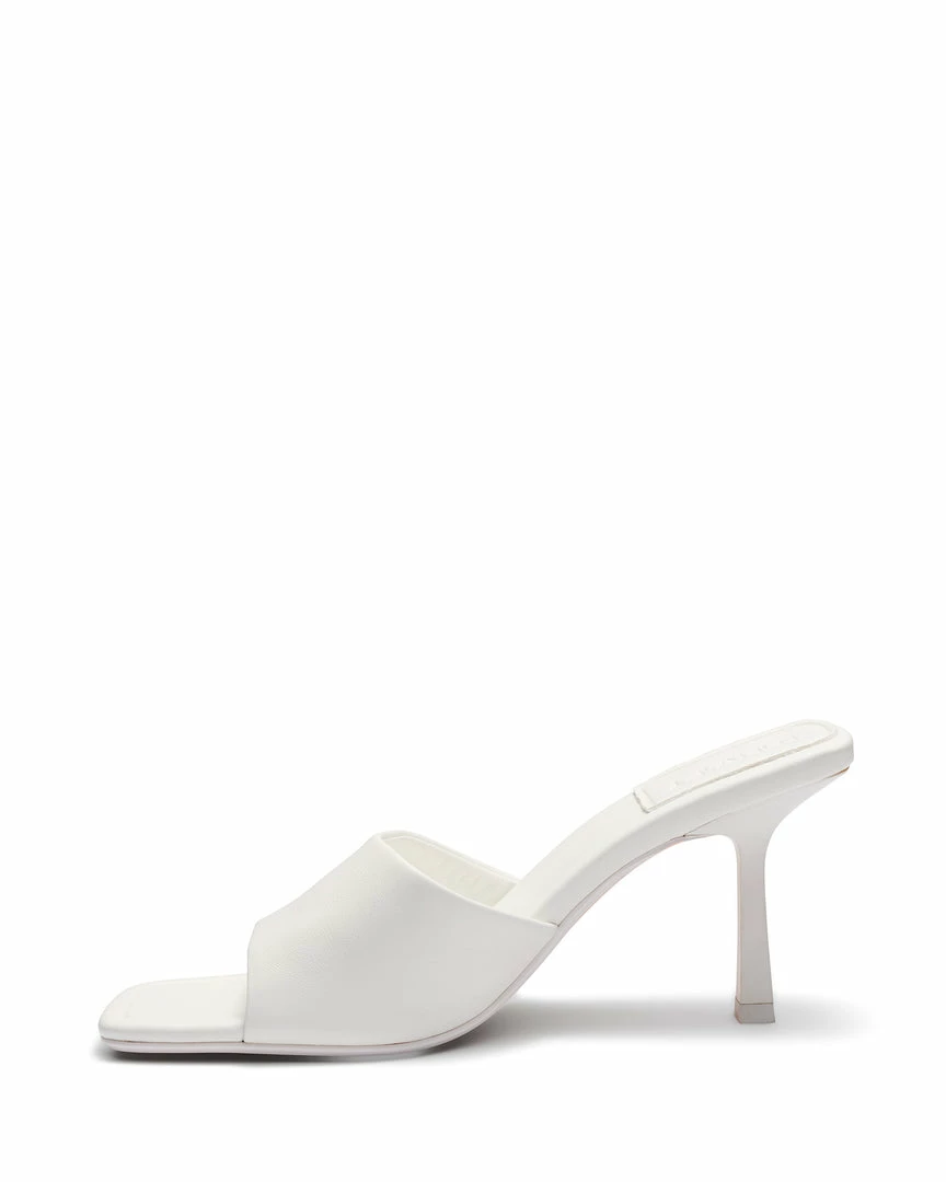 Therapy Shoes Dionne White