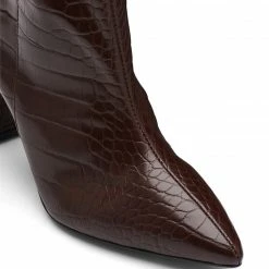 Therapy Shoes AU Ginny Choc Croc BOOTS