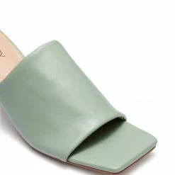 Therapy Shoes AU Grimes Jade HEELS