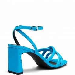 Therapy Shoes AU Kade Azure