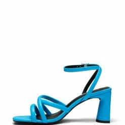 Therapy Shoes AU Kade Azure