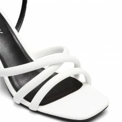 Therapy Shoes AU HEELS Kade White