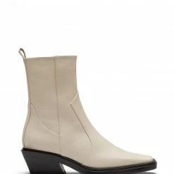 Therapy Shoes AU Kaia Bone