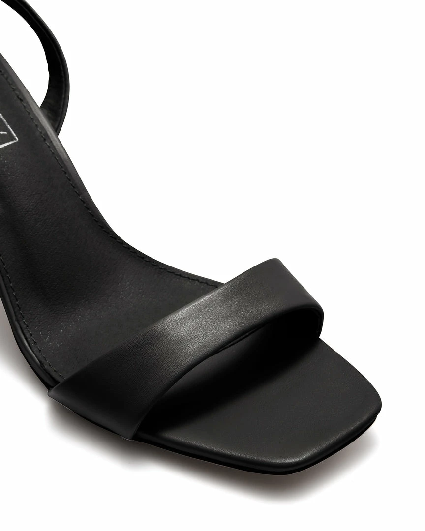 Therapy Shoes AU Kameron Black