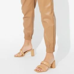 Therapy Shoes AU Martha Caramel