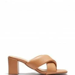 Therapy Shoes AU Mary-Kate Caramel