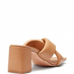 Therapy Shoes AU Mary-Kate Caramel