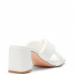 Therapy Shoes AU Mary-Kate White