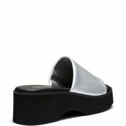 Therapy Shoes AU Naomi Silver