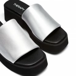 Therapy Shoes AU Naomi Silver