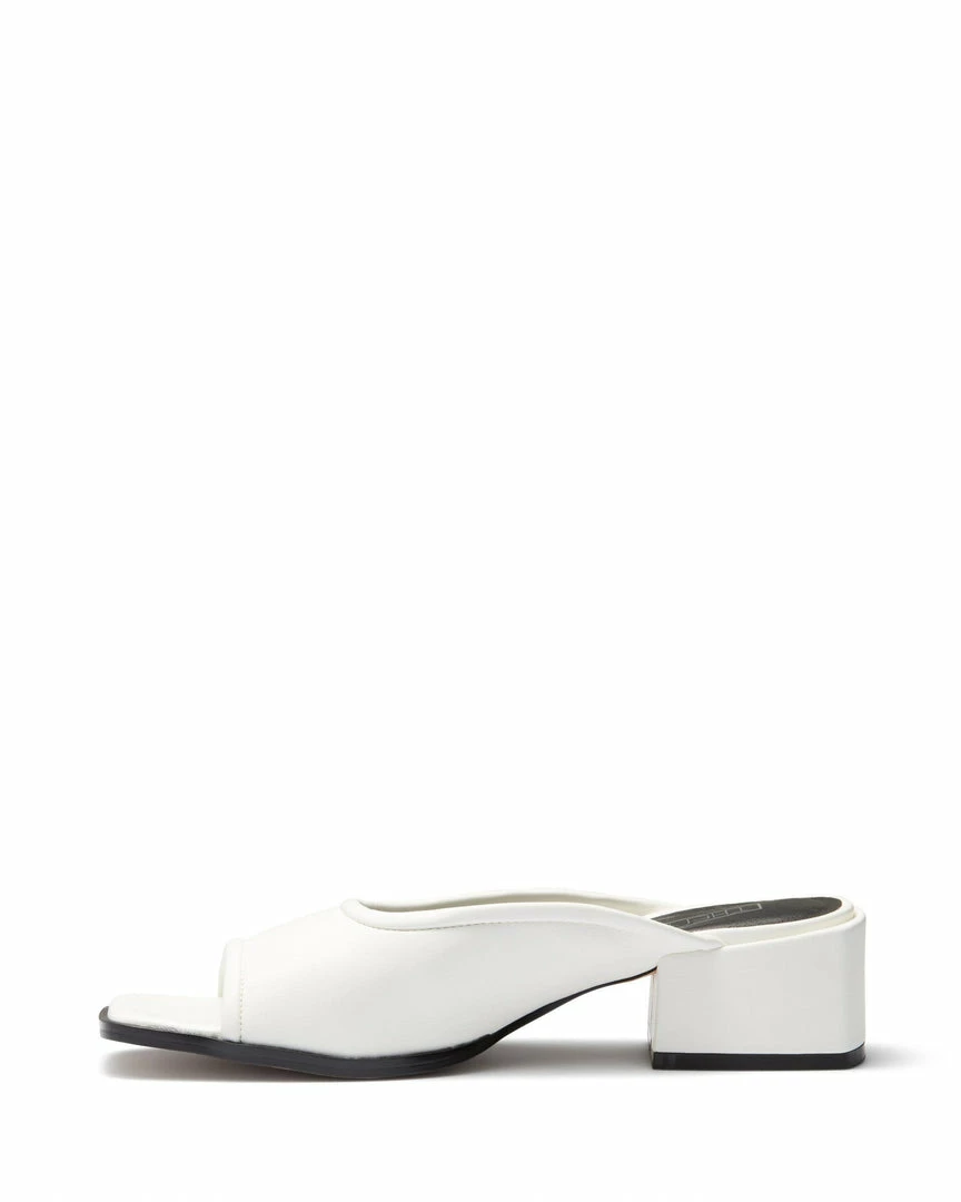 Therapy Shoes AU HEELS Octavia White