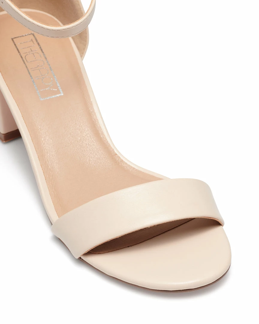 Therapy Shoes AU Reeves Nude HEELS