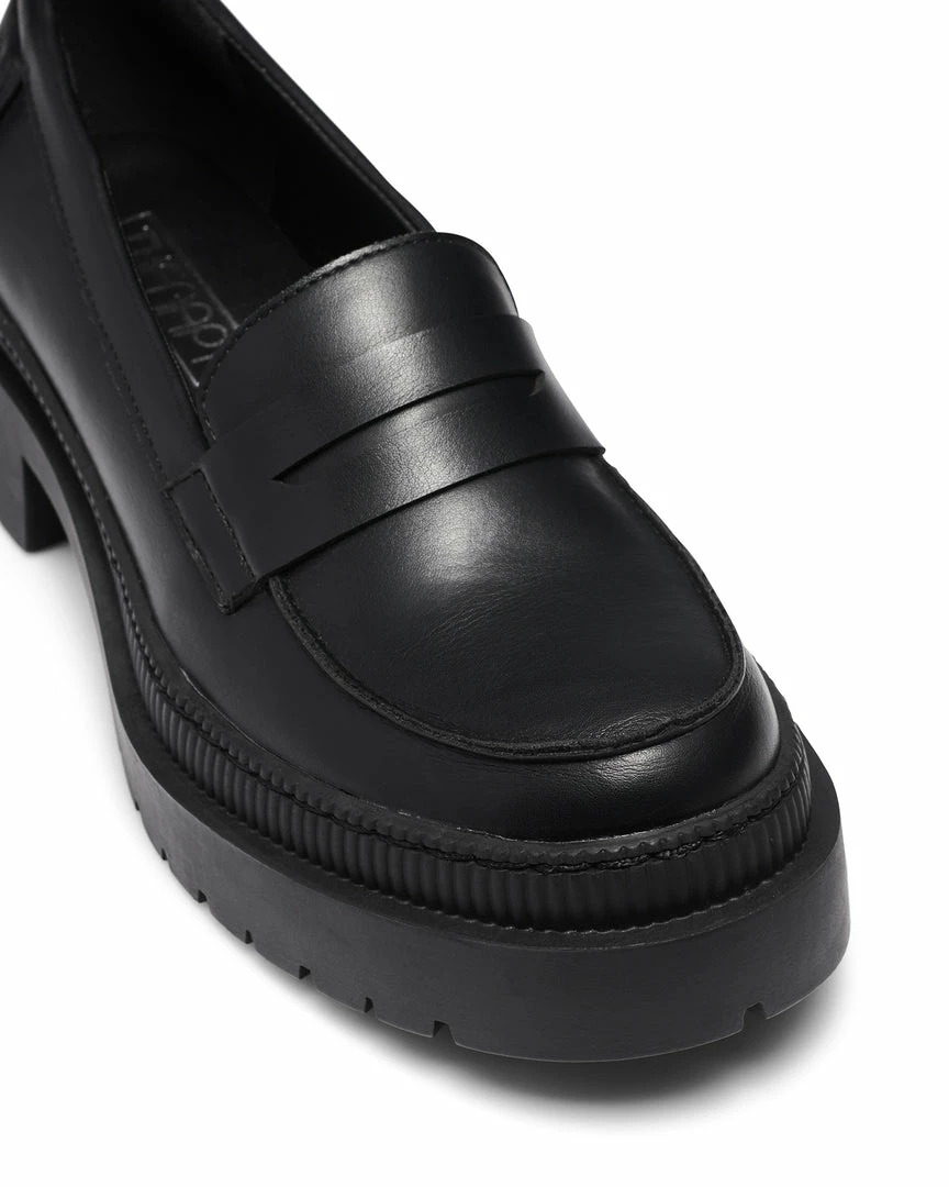 Therapy Shoes Rico Black Loafers