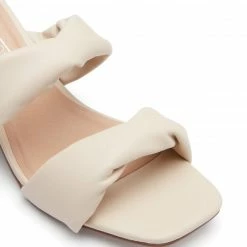 Therapy Shoes AU Serafina Bone