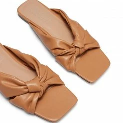 Therapy Shoes AU Sofia Caramel FLATS