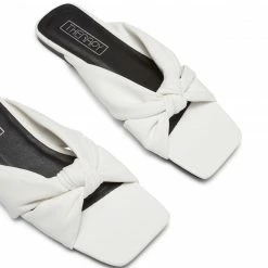 Therapy Shoes AU Sofia White FLATS