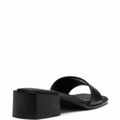 Therapy Shoes AU Stormi Black HEELS
