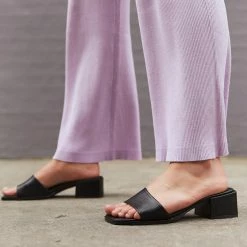 Therapy Shoes AU Stormi Black HEELS