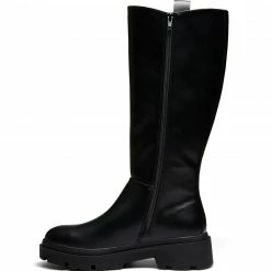 Therapy Shoes AU Thandie Black