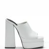 Therapy Shoes AU Villain White HEELS