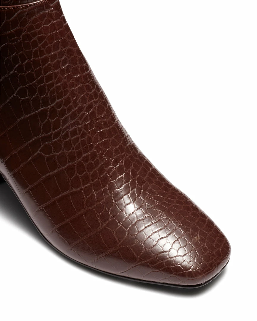 Therapy Shoes AU Wolf Chocolate Croc BOOTS